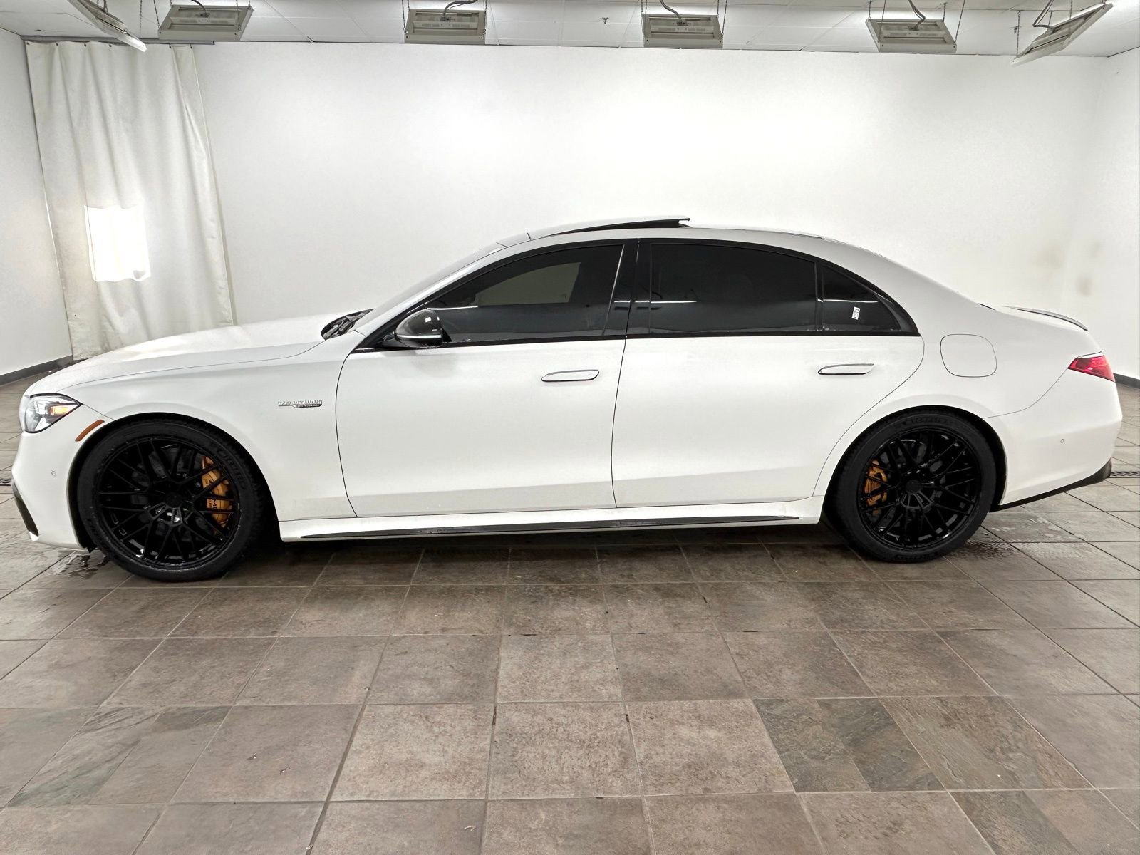 Used 2024 Mercedes-Benz S 63 AMG S image 4