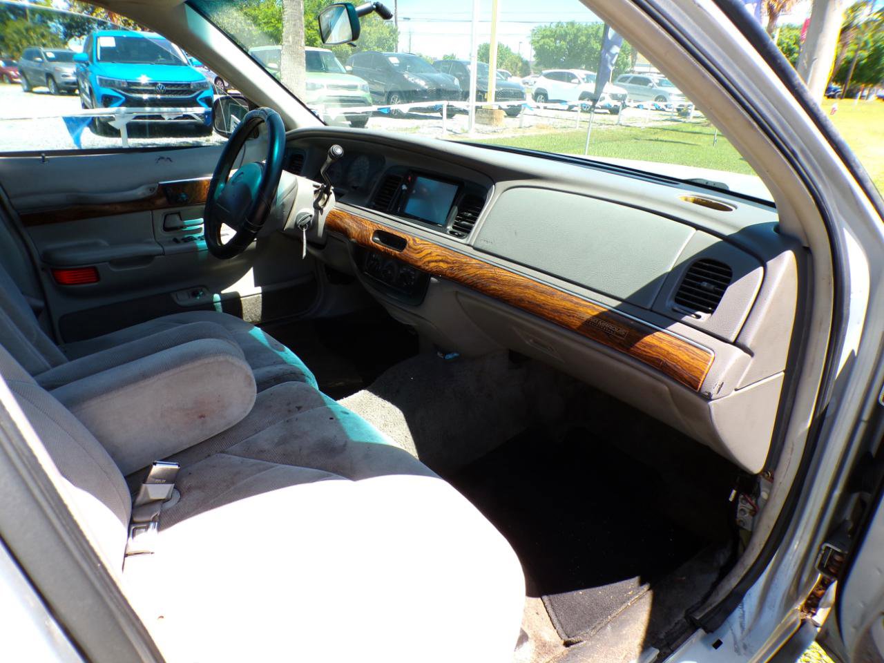 Used 1999 Mercury Grand Marquis GS RWD image 12