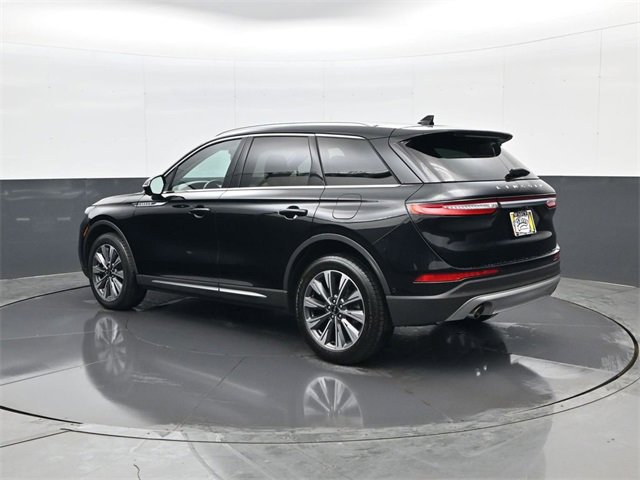 Used 2022 Lincoln Corsair Reserve image 7