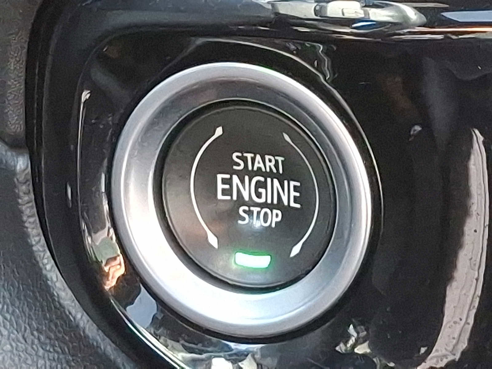 Used 2023 Chevrolet Silverado 1500 ZR2 image 23