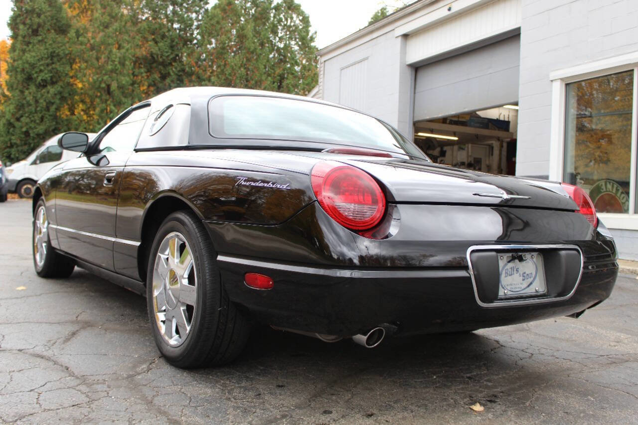 Used 2003 Ford Thunderbird image 16