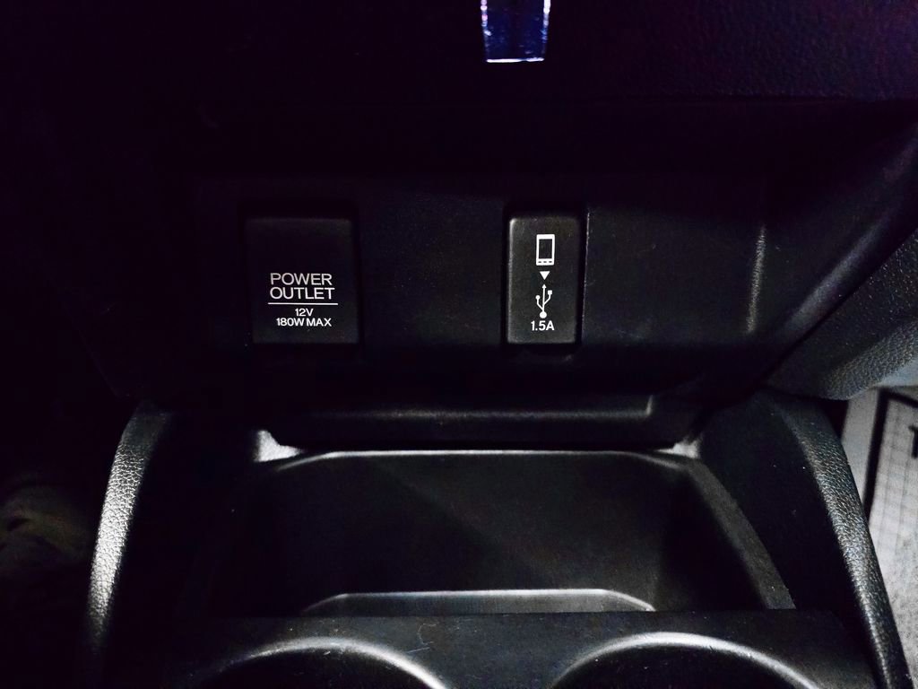 Used 2018 Honda Fit EX image 31