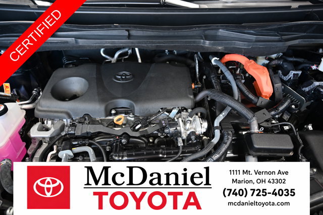 Certified 2025 Toyota Sienna LE AWD/4WD image 32