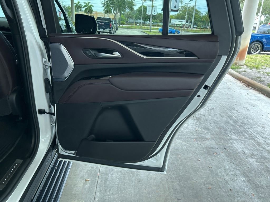 Used 2024 Cadillac Escalade V AWD/4WD image 46