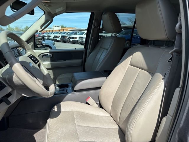 Used 2011 Ford Expedition XLT w/ Leather Seating Pkg image 10