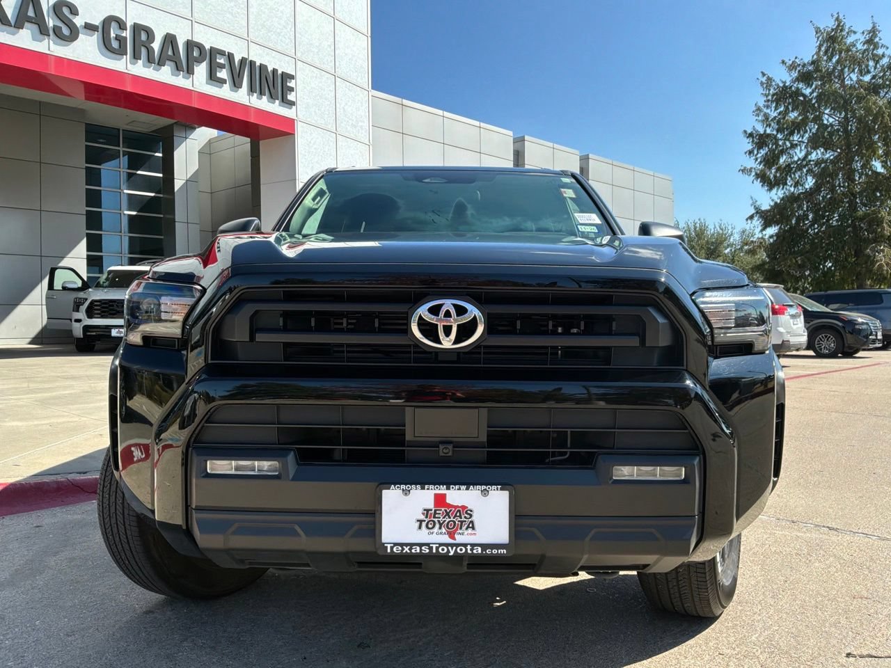 Used 2025 Toyota 4Runner SR5 RWD image 3