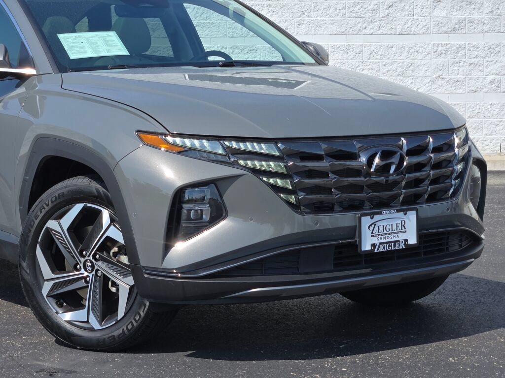 Used 2024 Hyundai Tucson Limited AWD/4WD image 2