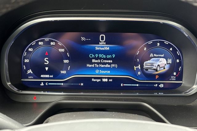 Used 2023 Chevrolet Tahoe Z71 w/ Luxury Package image 37