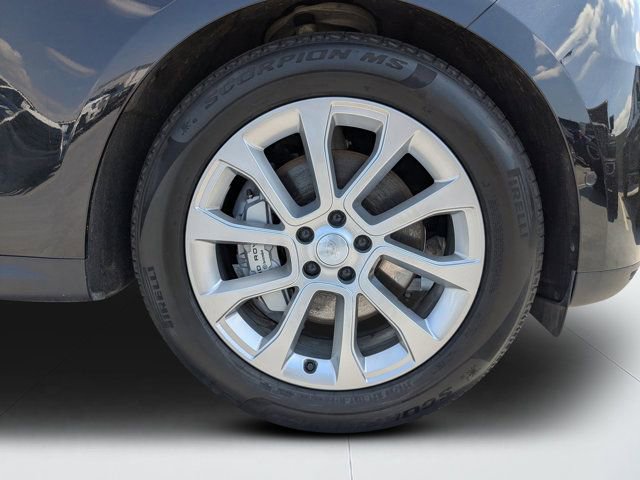 Used 2025 Land Rover Range Rover Sport SE image 10