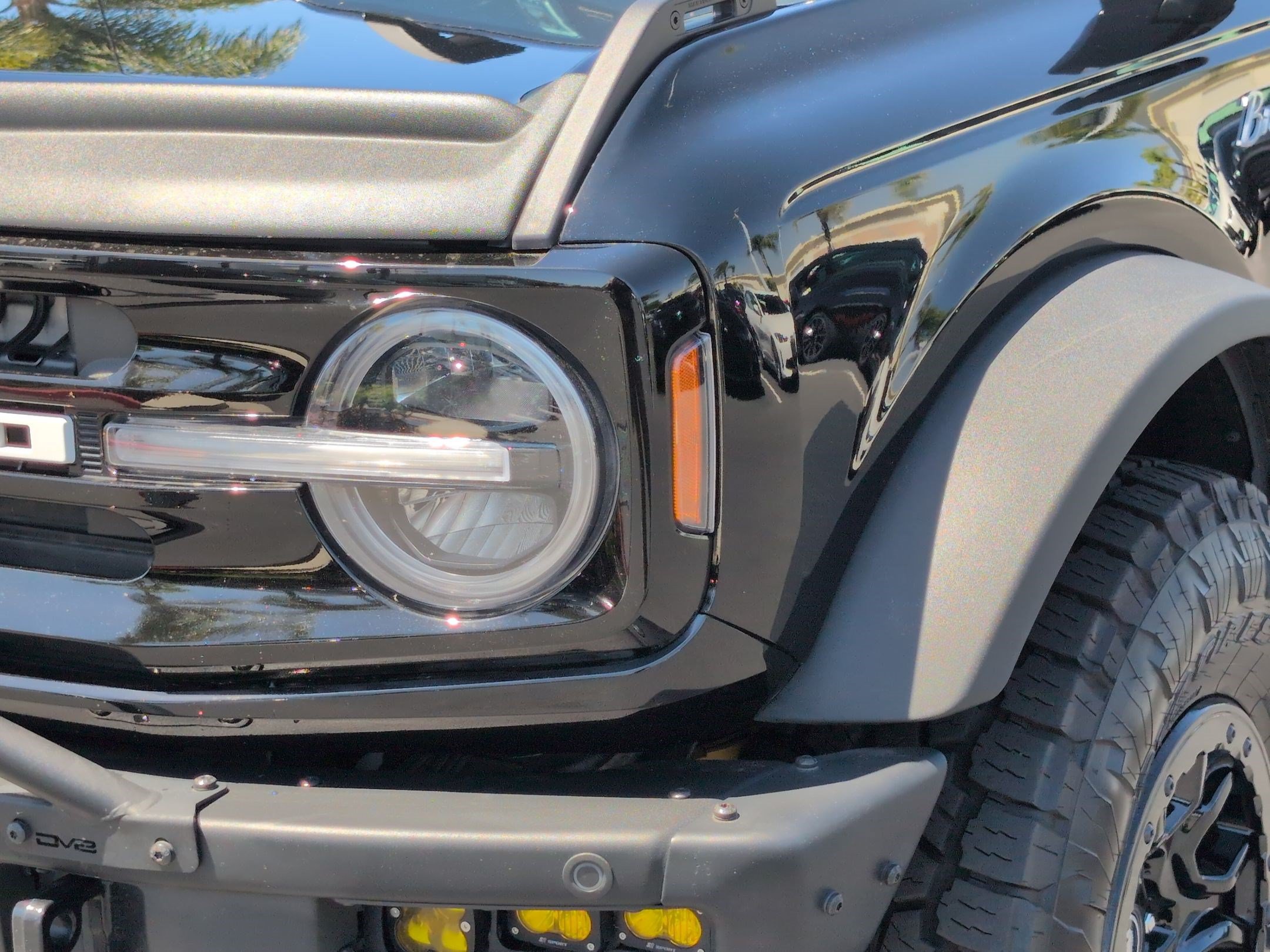 Used 2023 Ford Bronco Outer Banks w/ Sasquatch Package AWD/4WD image 6