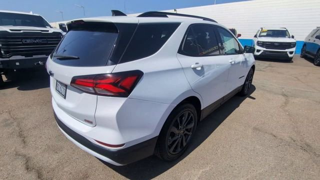 Certified 2022 Chevrolet Equinox RS w/ RS Leather Package FWD image 8