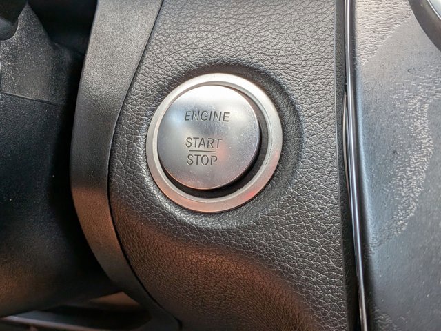 Used 2017 Mercedes-Benz GLC 300 image 17