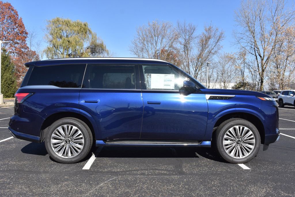 New 2025 INFINITI QX80 Luxe image 6