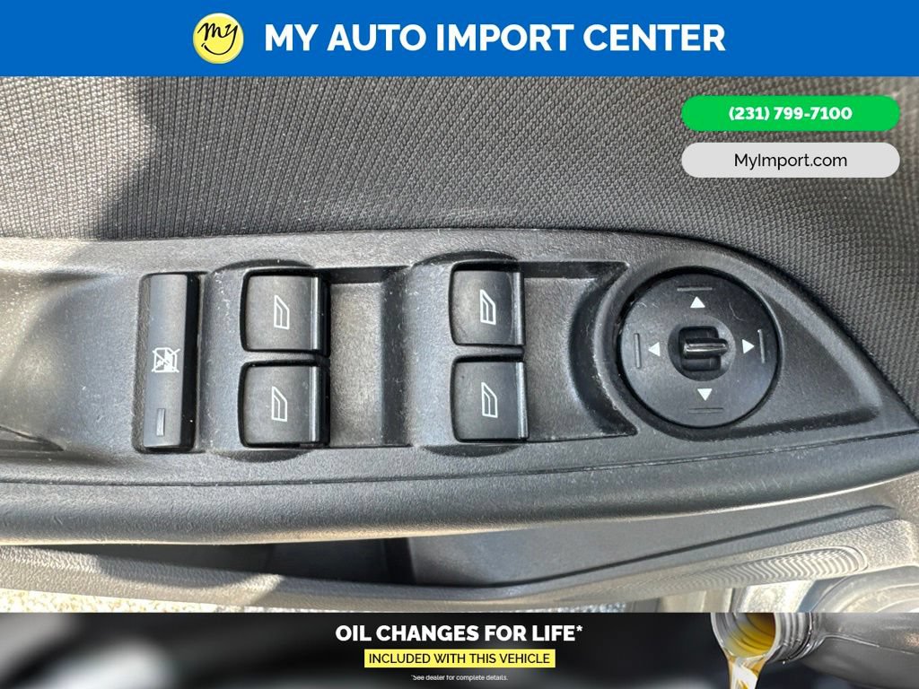 Used 2017 Ford Focus SE FWD image 11