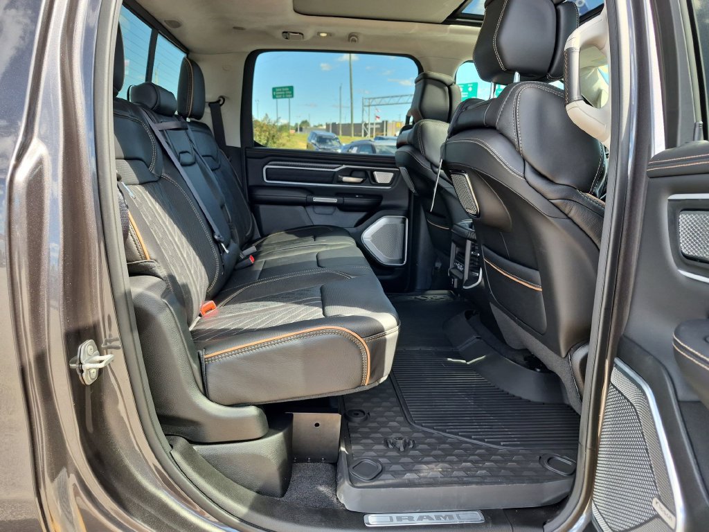 Used 2026 RAM 1500 Tungsten AWD/4WD image 34