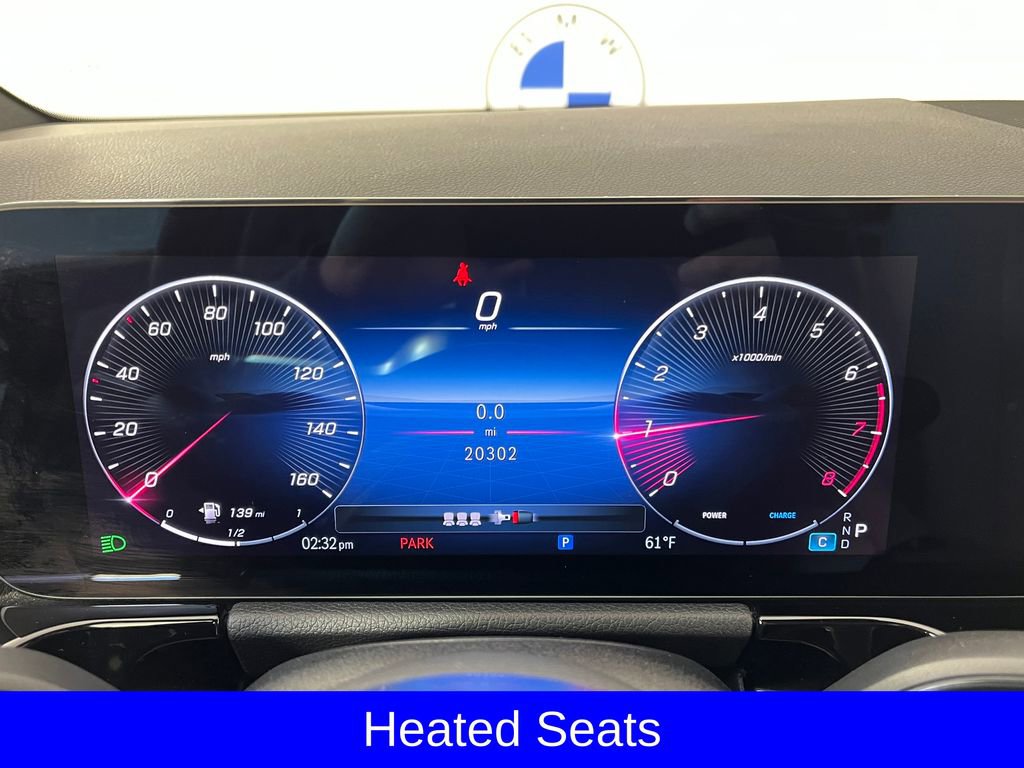 Used 2025 Mercedes-Benz GLA 250 4MATIC image 2