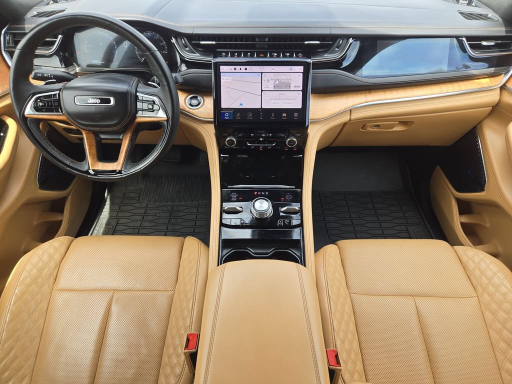 Used 2024 Jeep Grand Cherokee Summit AWD/4WD image 27