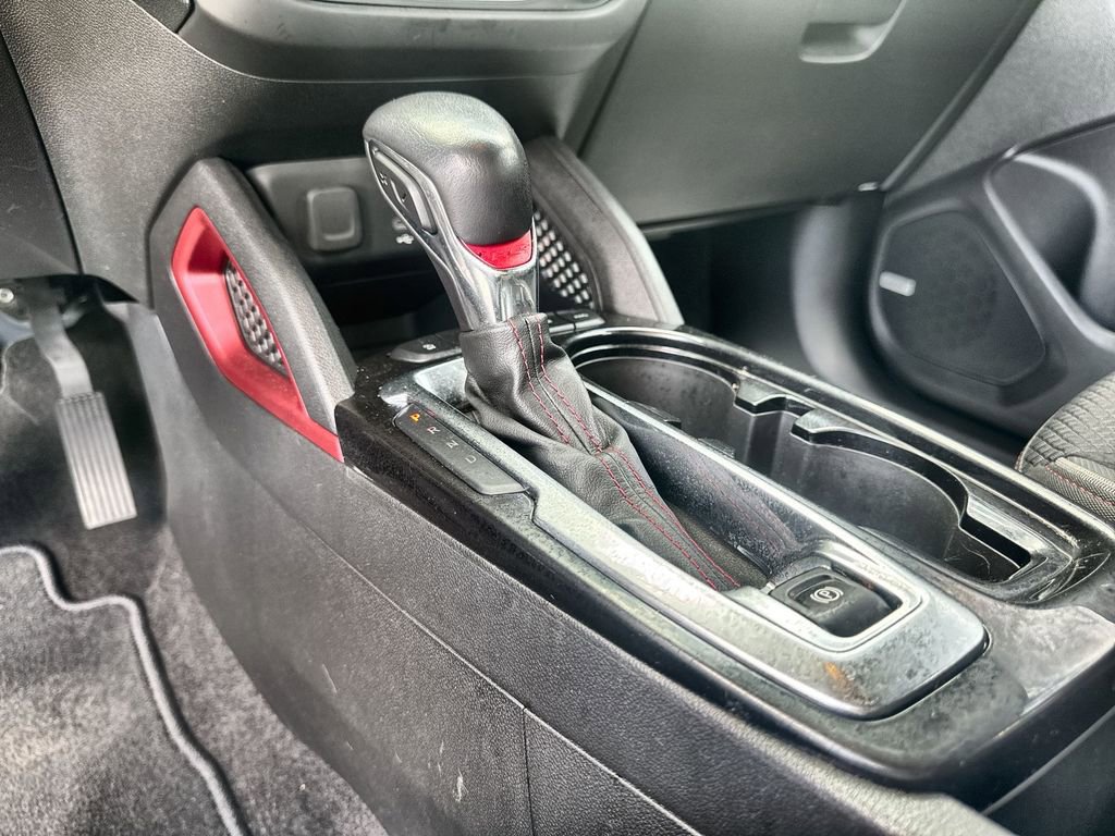 Used 2022 Chevrolet TrailBlazer RS w/ Technology Package AWD/4WD image 19