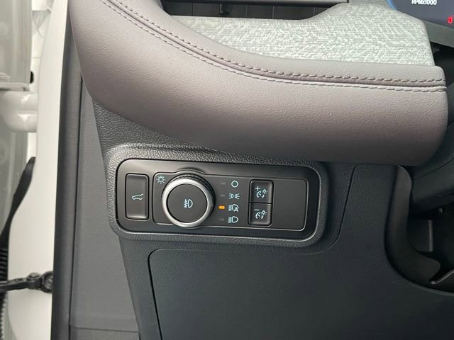 New 2026 Ford Explorer Platinum w/ LUX Leather Package image 24