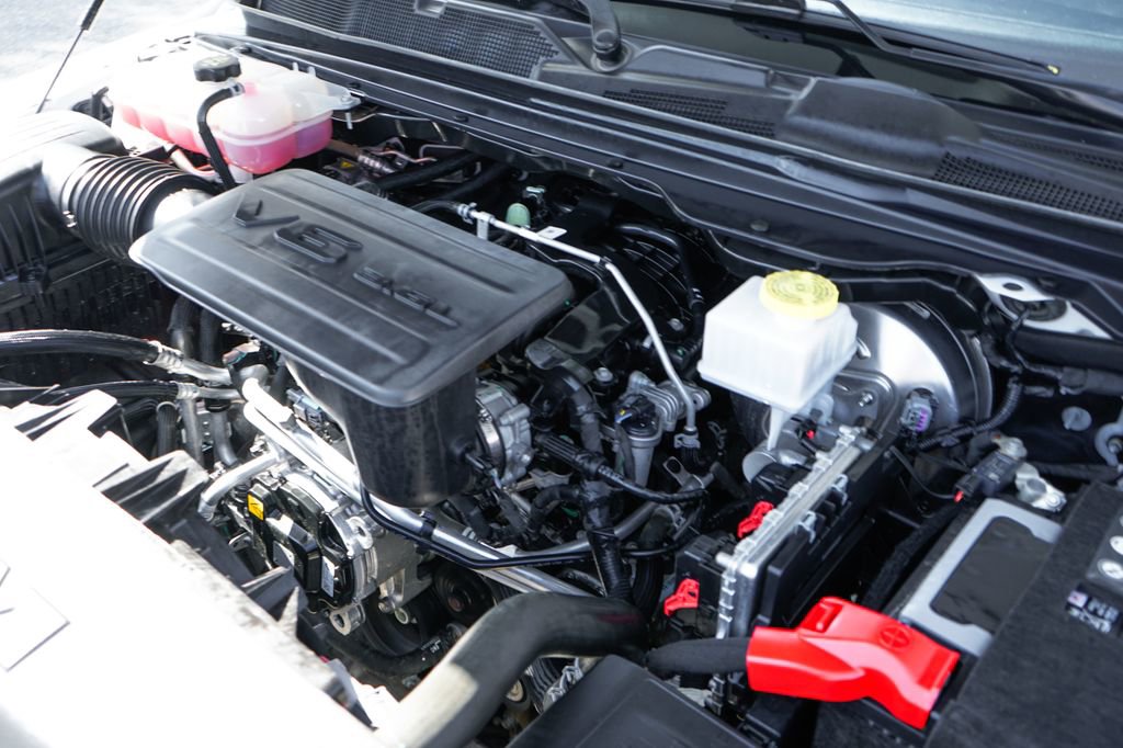 Used 2022 RAM 1500 Big Horn AWD/4WD image 13