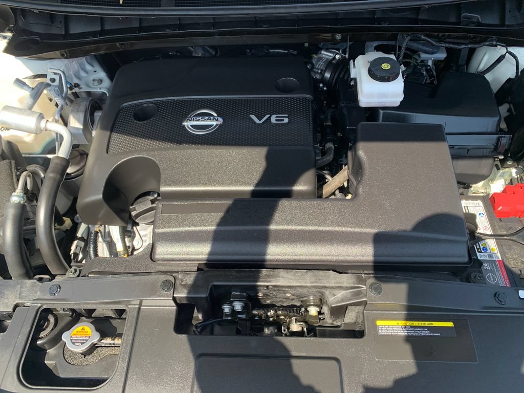 Certified 2024 Nissan Murano Platinum w/ Cargo Package FWD image 29