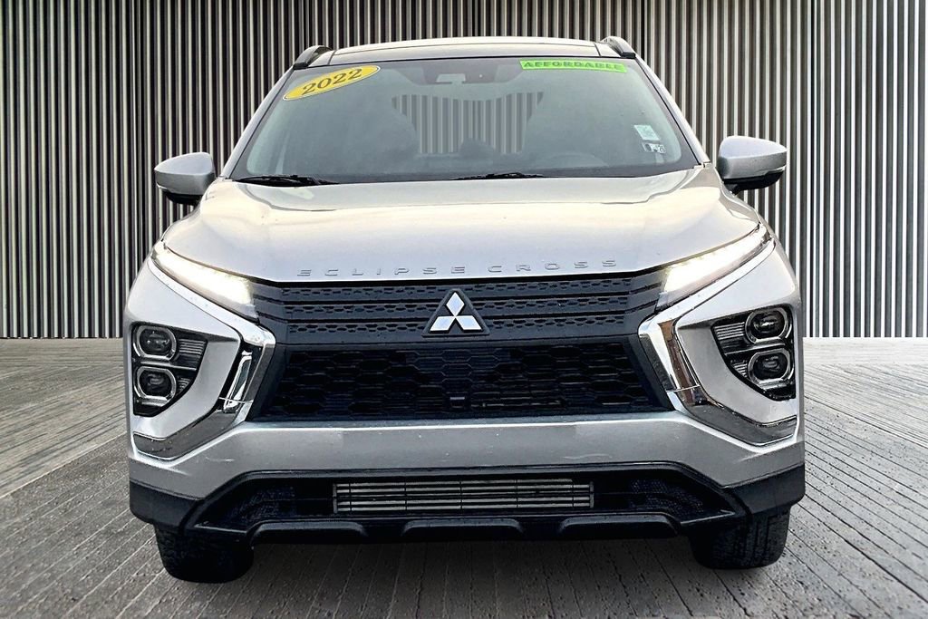 Used 2022 Mitsubishi Eclipse Cross SE image 3