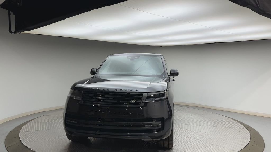 New 2026 Land Rover Range Rover SE image 7