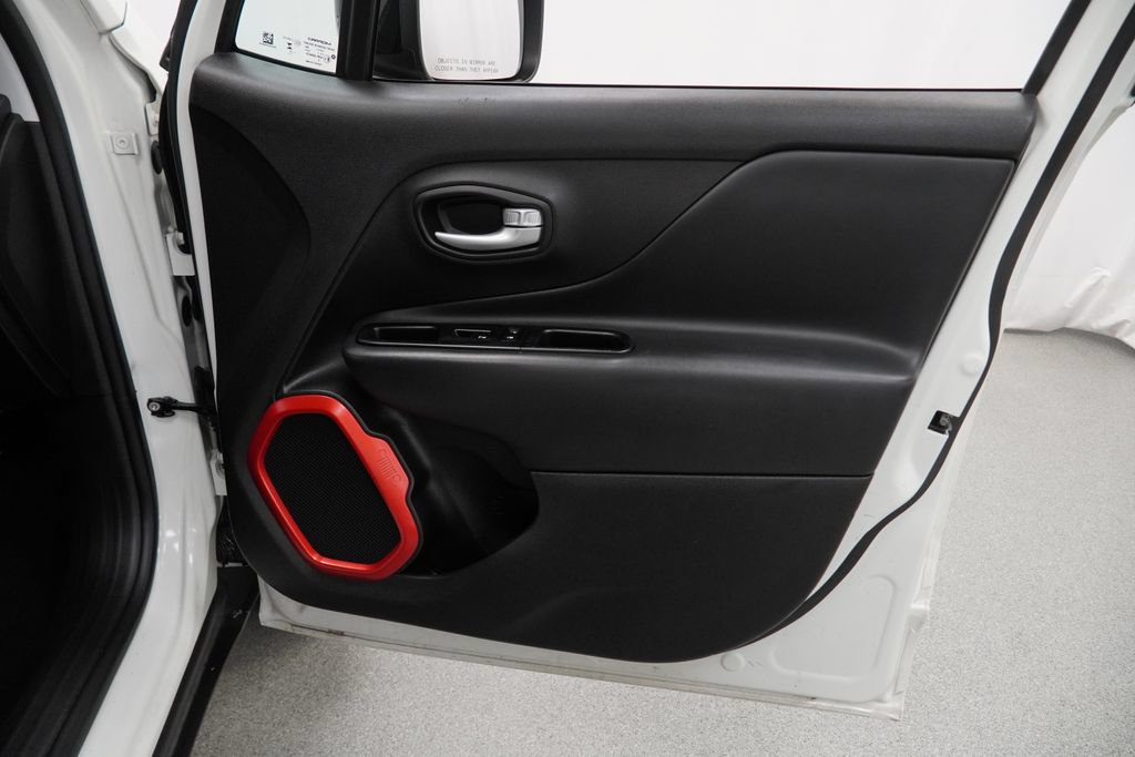 Certified 2023 Jeep Renegade Trailhawk AWD/4WD image 45
