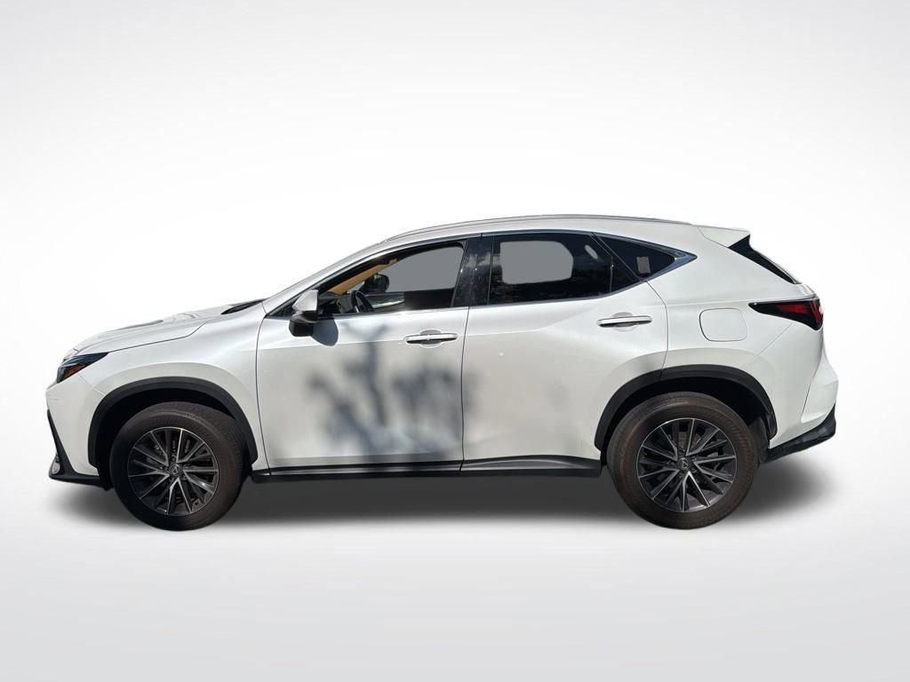 Used 2024 Lexus NX 250 FWD w/ Premium Package image 8