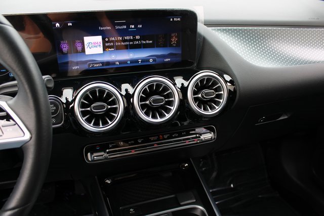 Used 2024 Mercedes-Benz GLA 250 image 16