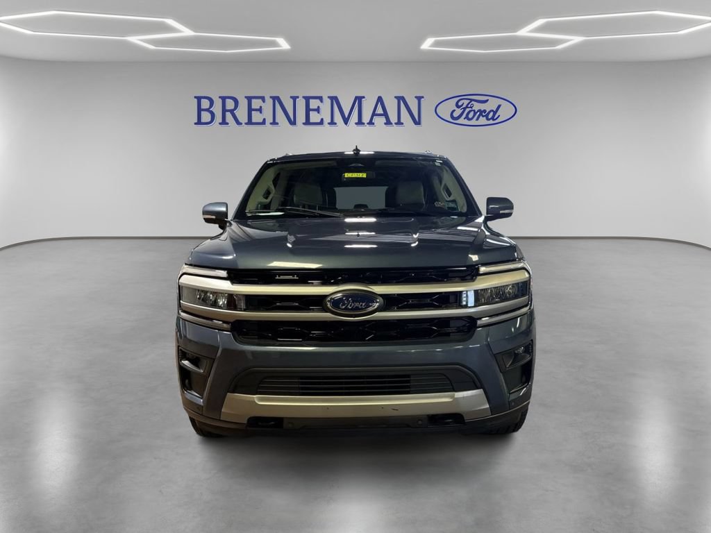 Certified 2022 Ford Expedition Max XLT AWD/4WD image 2