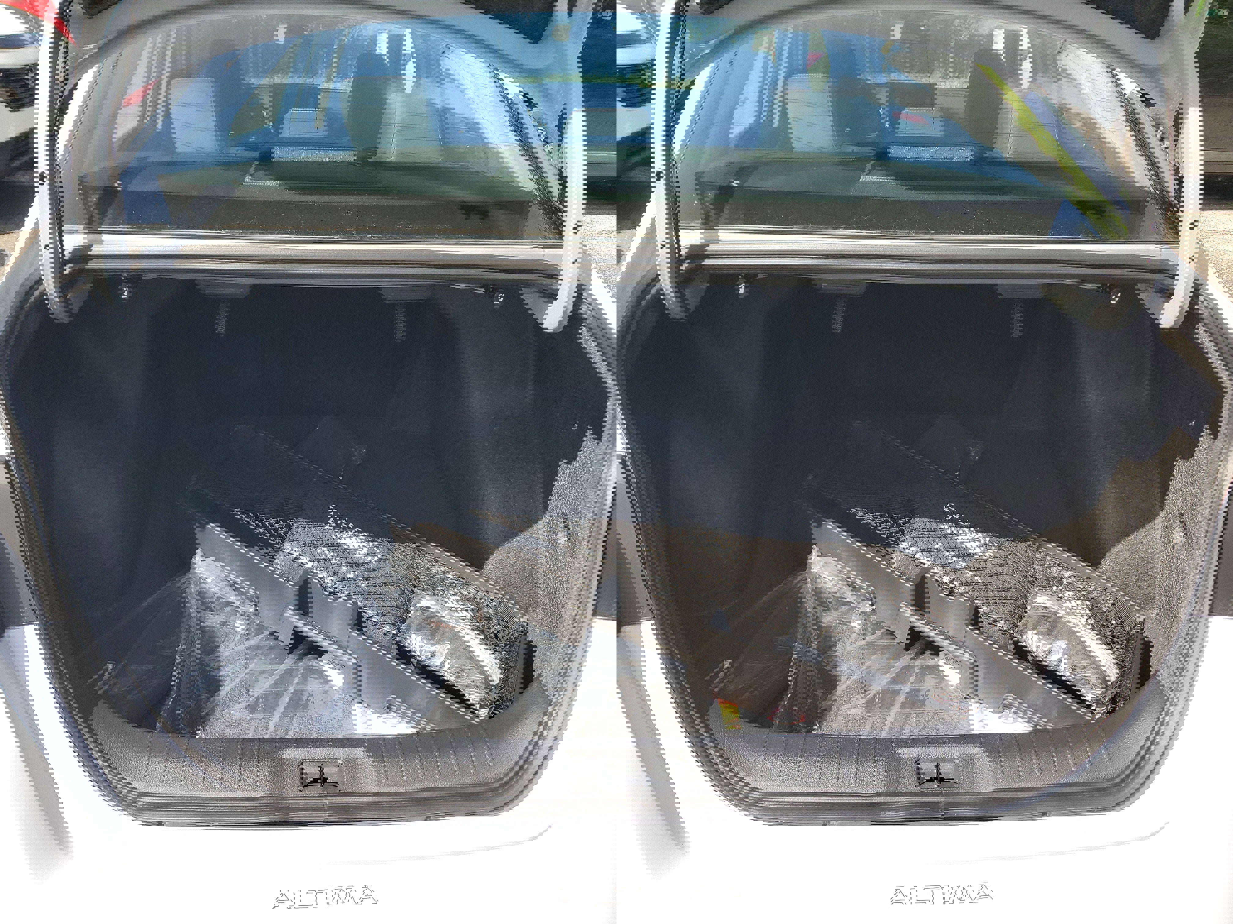 New 2025 Nissan Altima 2.5 SR w/ SR Premium Package image 9