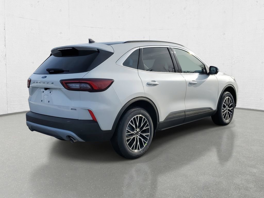 New 2026 Ford Escape SE w/ PHEV Premium Package image 7