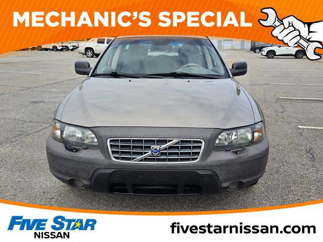 Used 2003 Volvo XC70 AWD/4WD image 2