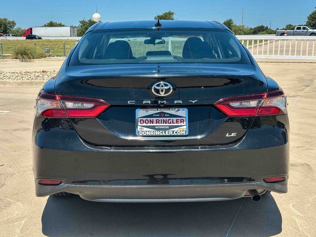Used 2021 Toyota Camry LE FWD image 4