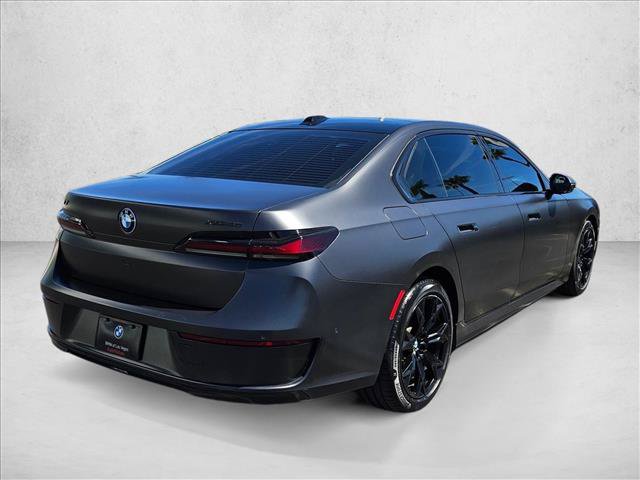 Certified 2023 BMW i7 xDrive60 AWD/4WD image 5
