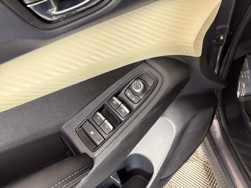 Used 2020 Subaru Ascent Premium w/ Convenience Package AWD/4WD image 17