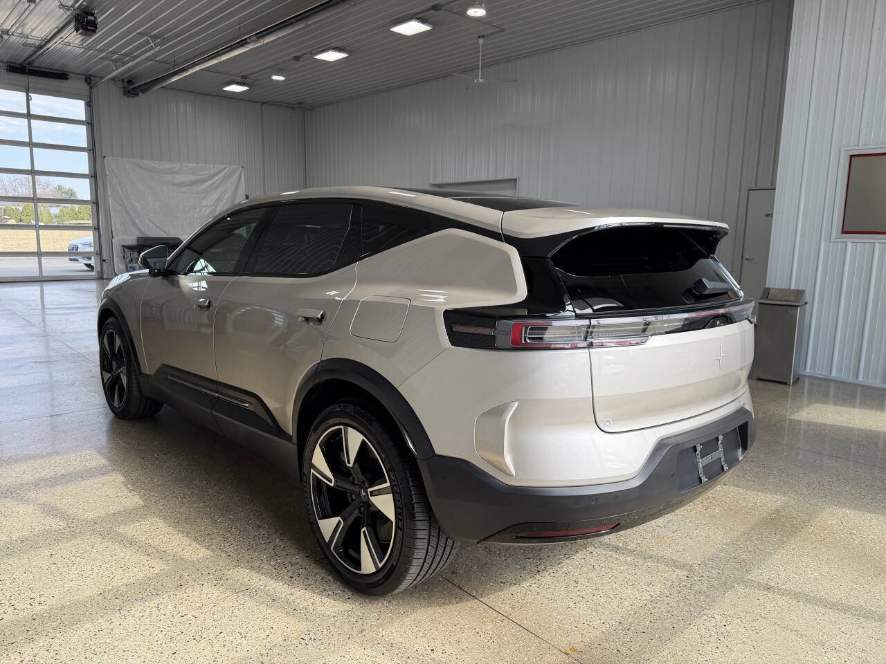 Used 2025 Polestar Polestar 3 image 4