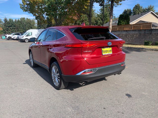 Used 2023 Toyota Venza Limited AWD/4WD image 3