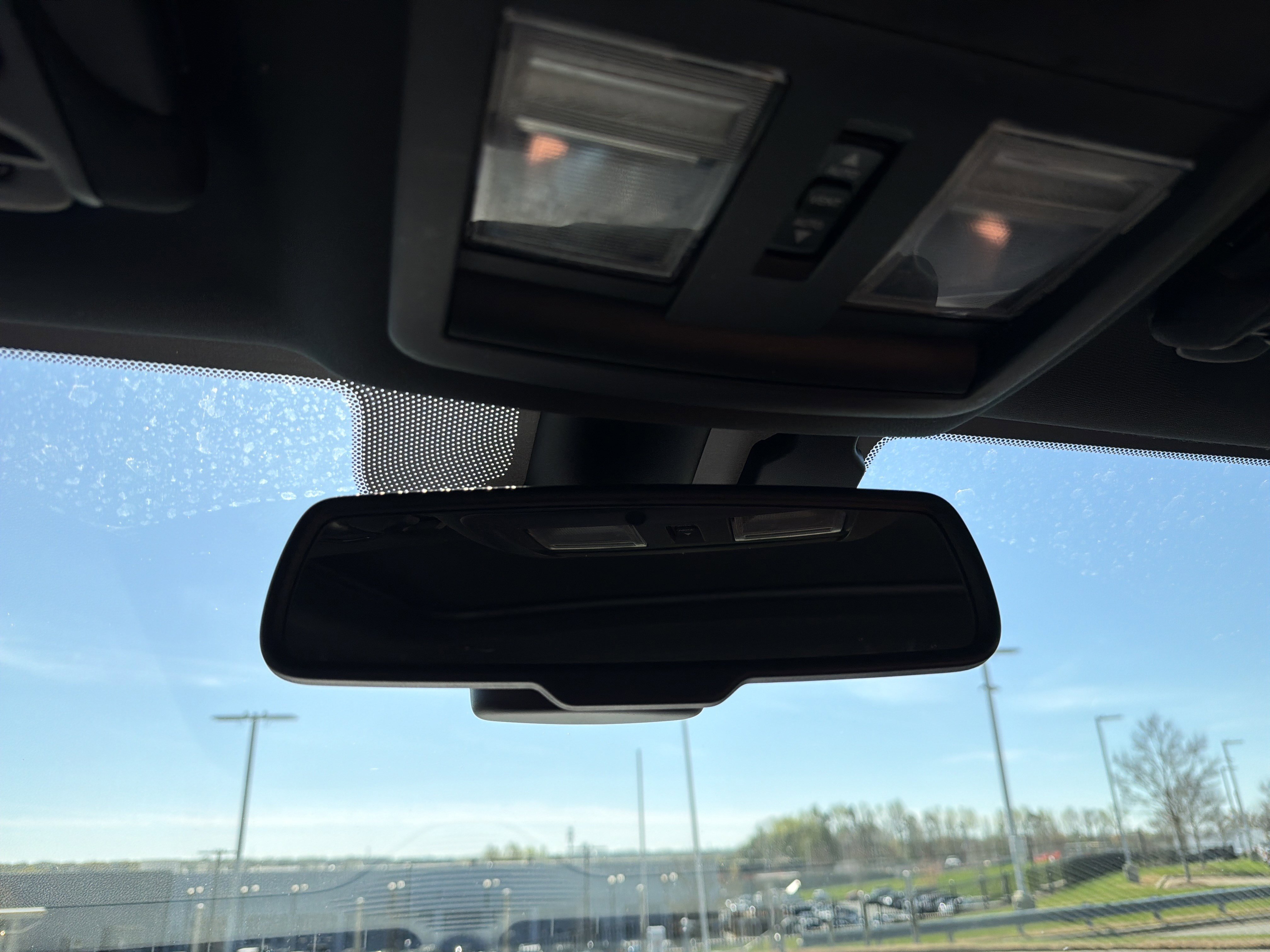 Used 2022 Dodge Challenger SXT w/ Blacktop Package image 27