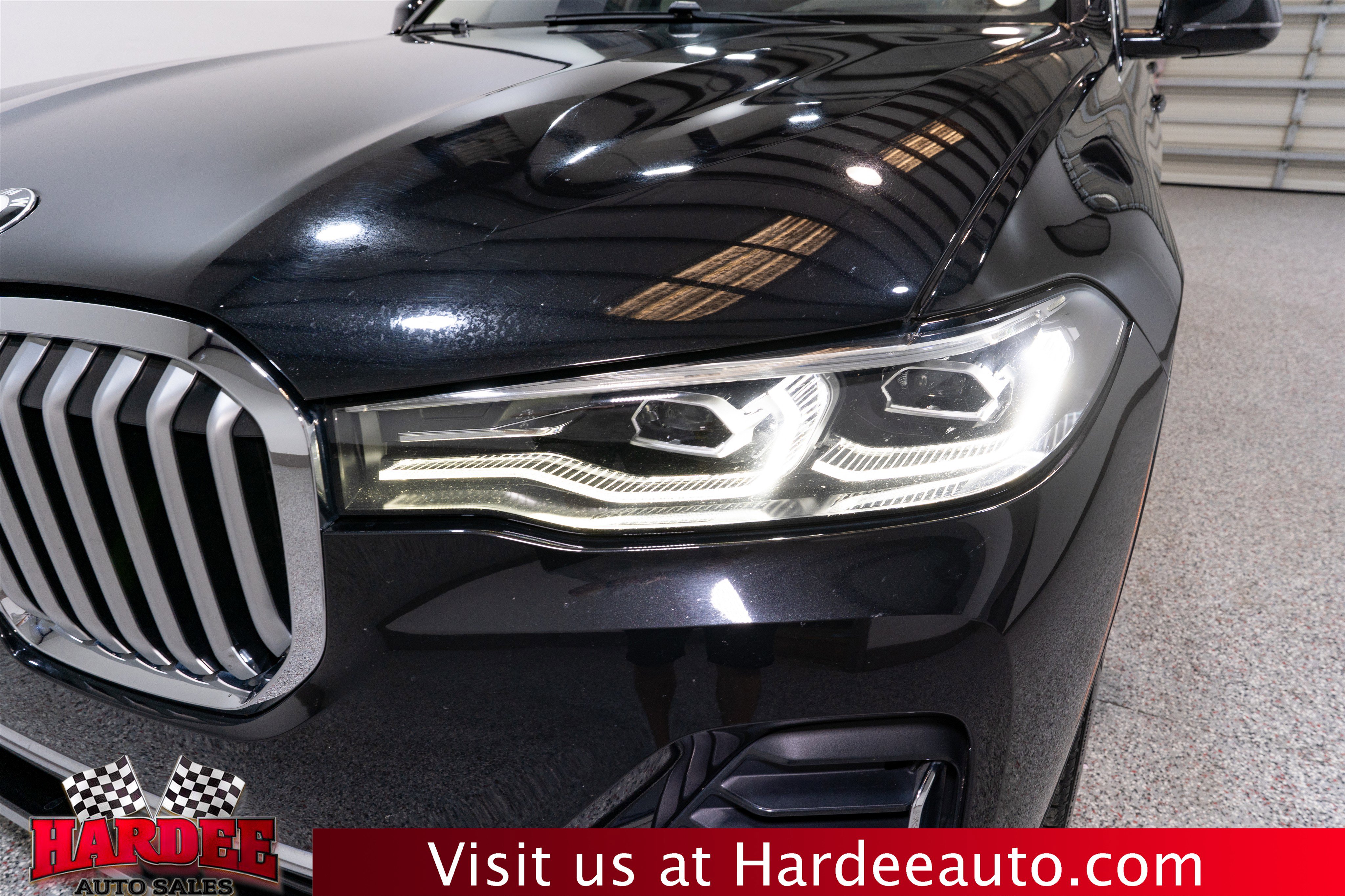 Used 2022 BMW X7 xDrive40i w/ Premium Package image 8