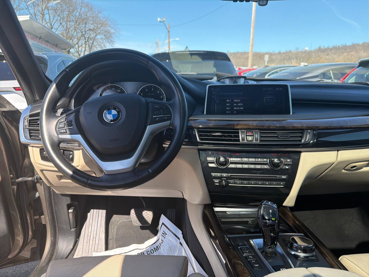 Used 2017 BMW X5 xDrive50i AWD/4WD image 24