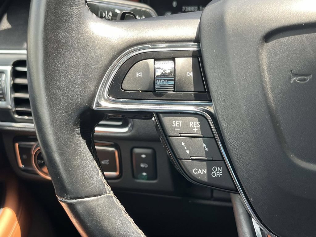 Used 2021 Lincoln Navigator Reserve w/ Luxury Package AWD/4WD image 24