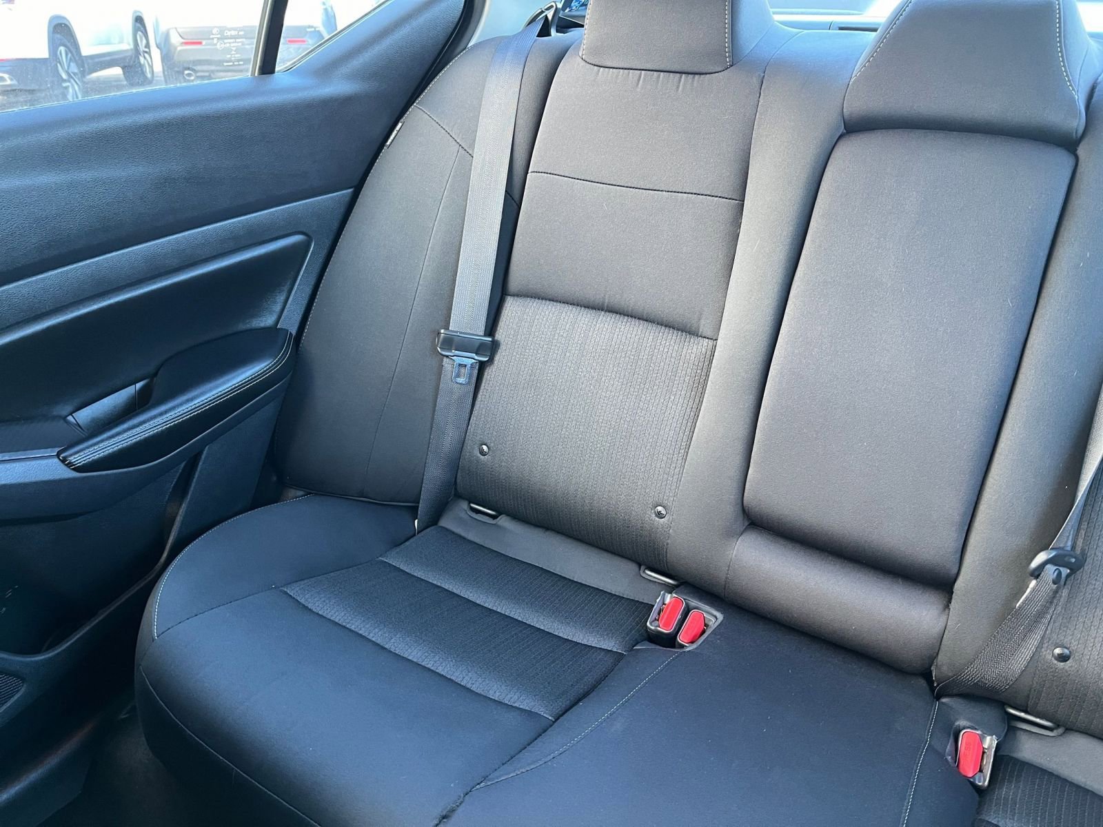 Used 2025 Nissan Altima 2.5 SV image 35