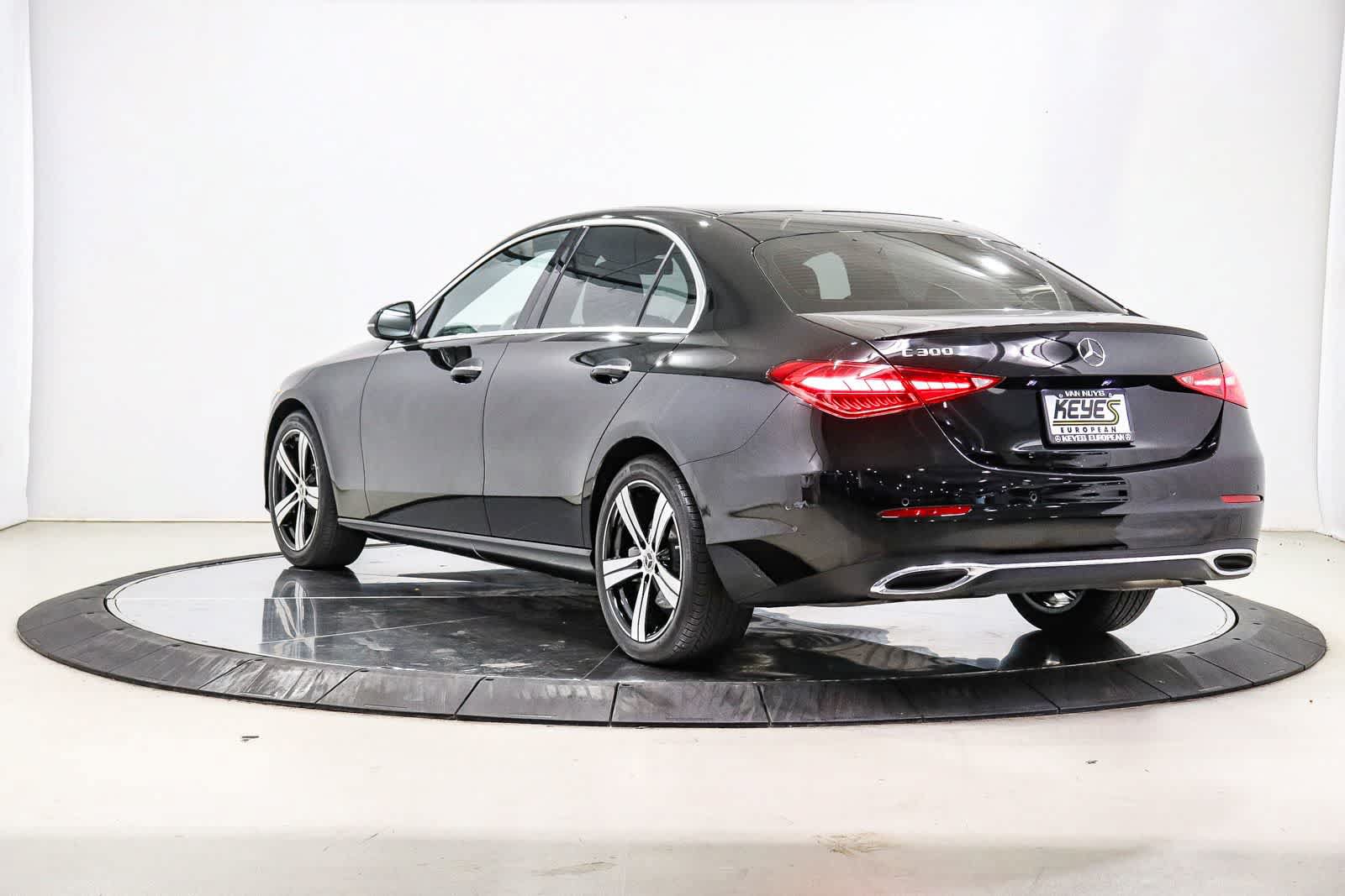 Certified 2024 Mercedes-Benz C 300 Sedan image 2