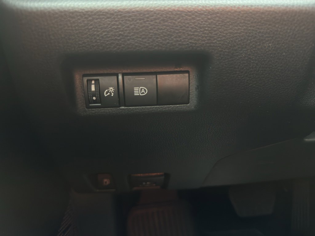 Certified 2023 Toyota RAV4 XLE image 25