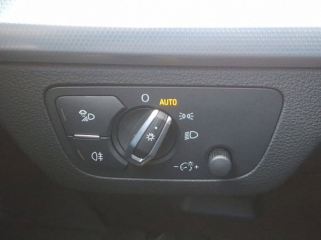 Certified 2025 Audi Q5 2.0T Premium Plus w/ Premium Plus Package image 24