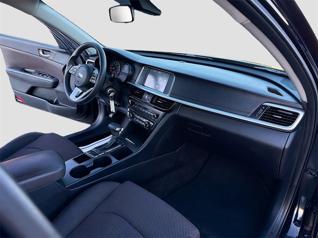 Used 2019 Kia Optima LX image 28