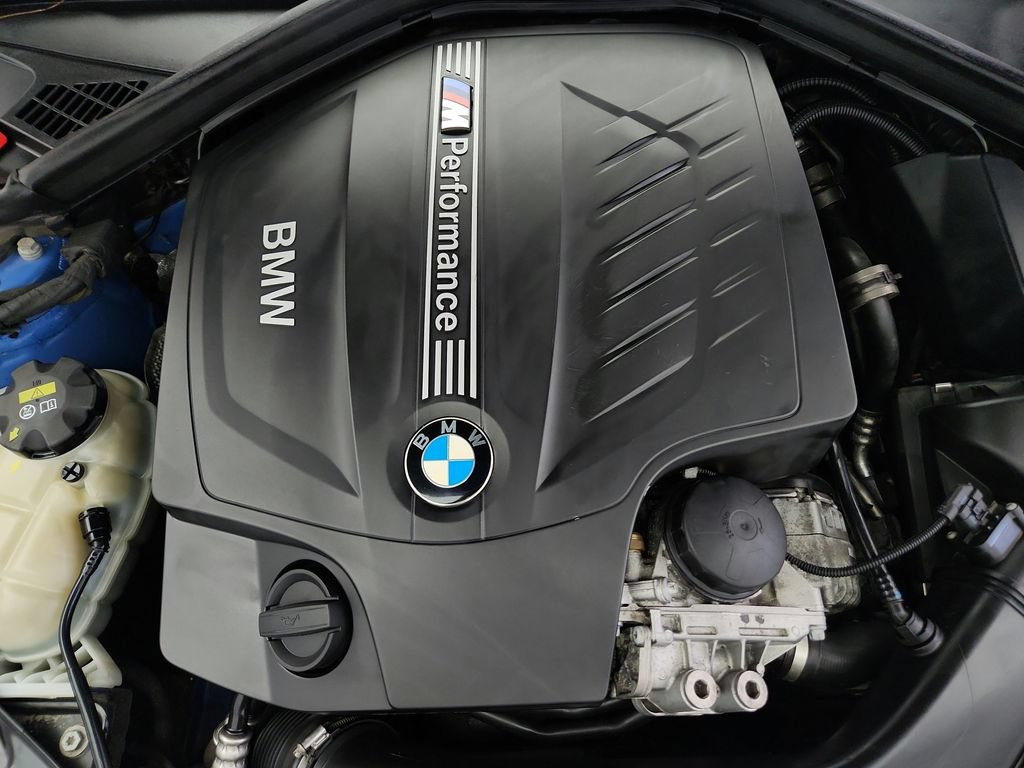 Used 2016 BMW M235i Convertible RWD image 33