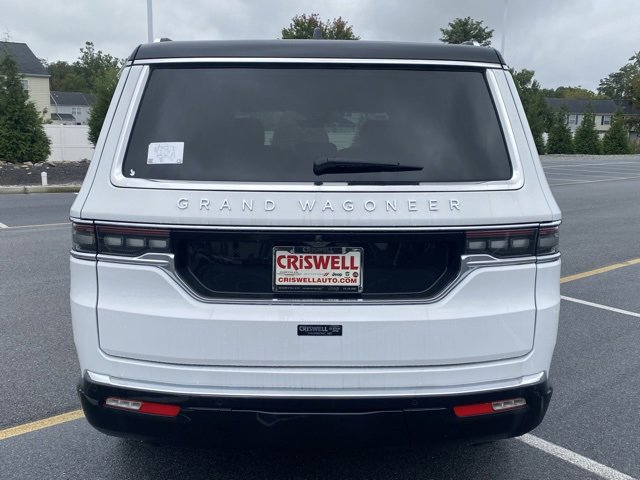 New 2024 Jeep Grand Wagoneer Series I w/ HD Trailer Tow Package image 6